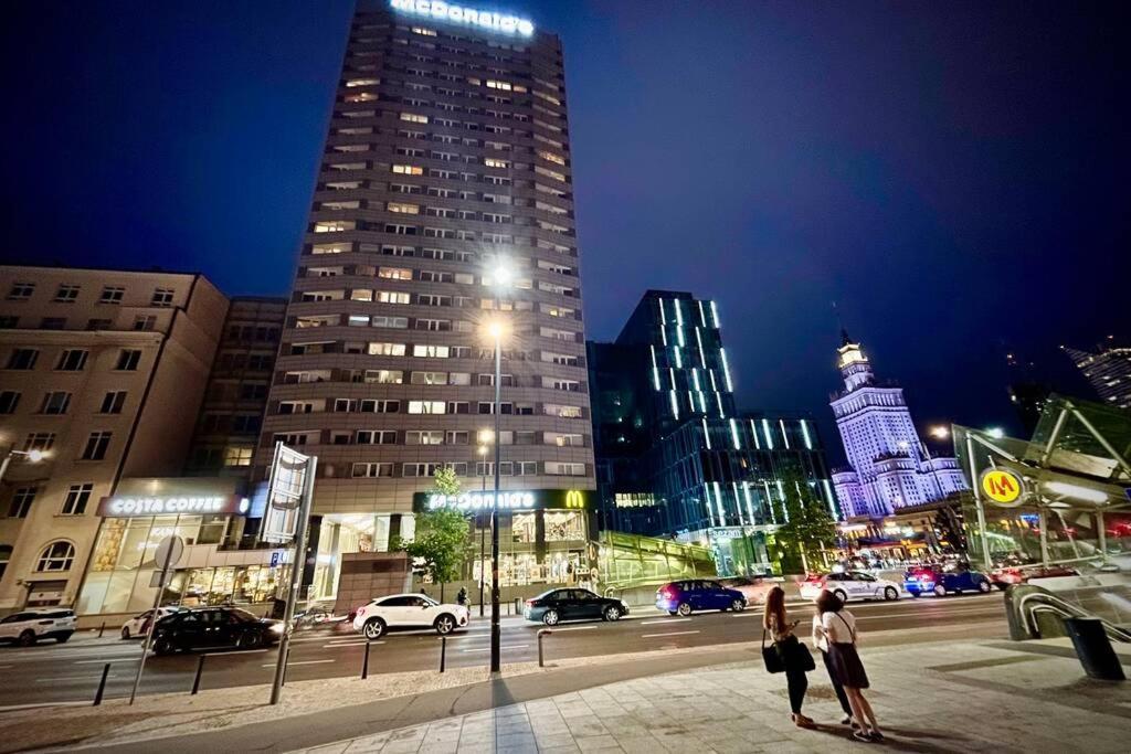 Orange Metro Fast Wifi 1Gbs Big Tv Hbo Appletv Apartment Warsaw Exterior photo
